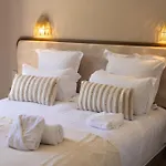 Hotel Lou